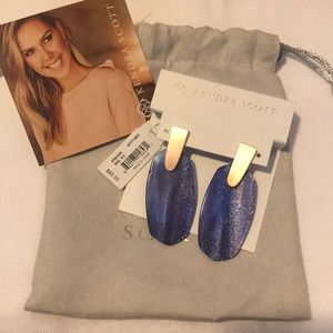 NWT Aragon Earrings FINAL 25